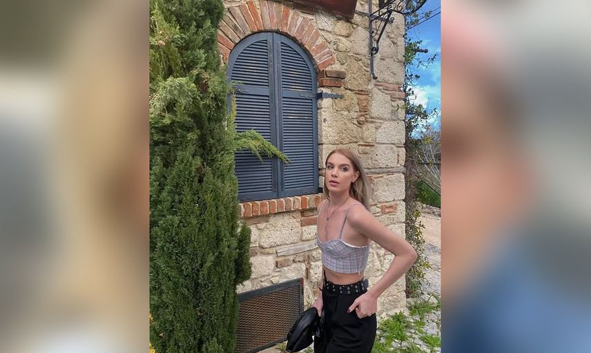 Ebrar Karakurt'un eski sevgilisi İmge ayrılığın ardından bol dekolteli bir fotoğraf paylaştı