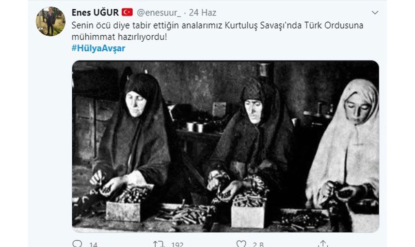 Peçeyle dalga geçen Hülya Avşar'a tepkiler büyüdü