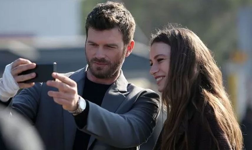 Kıvanç ve Serenay'dan yürek hoplatan sahne