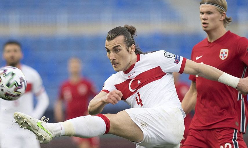 Arsenal, A Milli Takım'ın Yıldızı Çağlar Söyüncü'yü Transfer Etmek İstiyor!