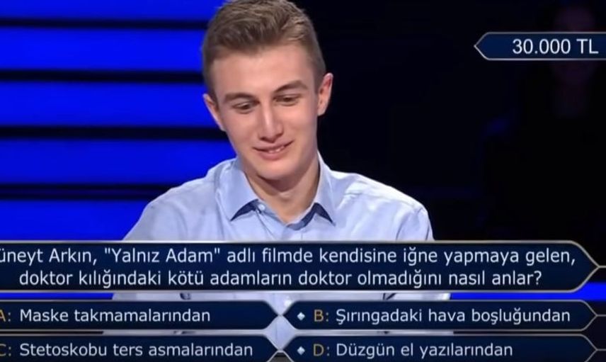 Cüneyt Arkın rüzgarı