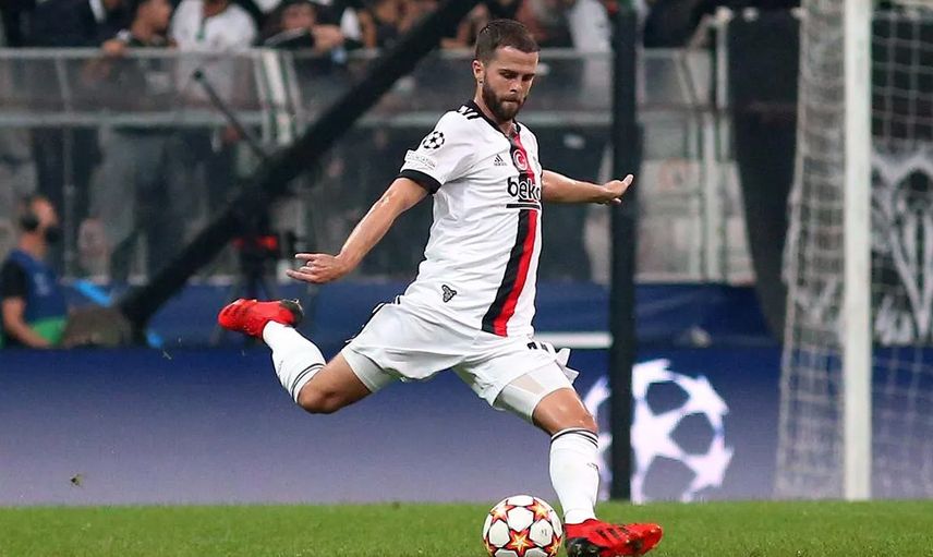 Beşiktaş'ın Yıldız Futbolcusu Miralem Pjanic, Performansıyla Beğenileri Topladı!