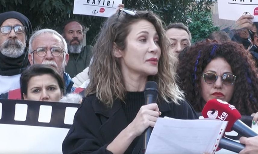 RTÜK 'ten ceza yağmıştı: Oyuncular Sendikası'ndan tartışmalı Kızıl Goncalar dizisine destek protestosu