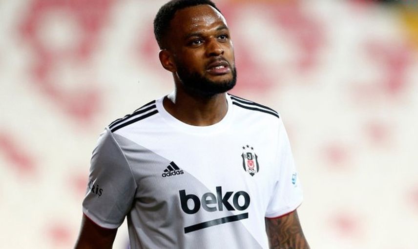 Beşiktaş'ta İç Transferde, Cyle Larin İle Olan Sözleşme Krizi Devam Ediyor!