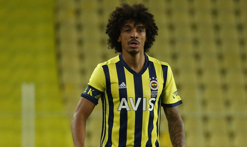 Gustavo Formayı Kaptırdı!