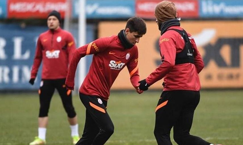 Galatasaray'da Yeni Transfer Erick Pulgar'dan Çarpıcı Açıklamalar!