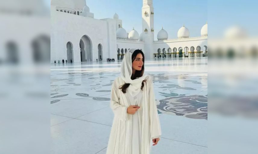 Futbolcu sevgilisi Yusuf Yazıcı ile birlikte Dubai’ye giden Melisa Aslı Pamuk tesettüre girdi! Ünlü oyuncunun pozlarına beğeni yağdı