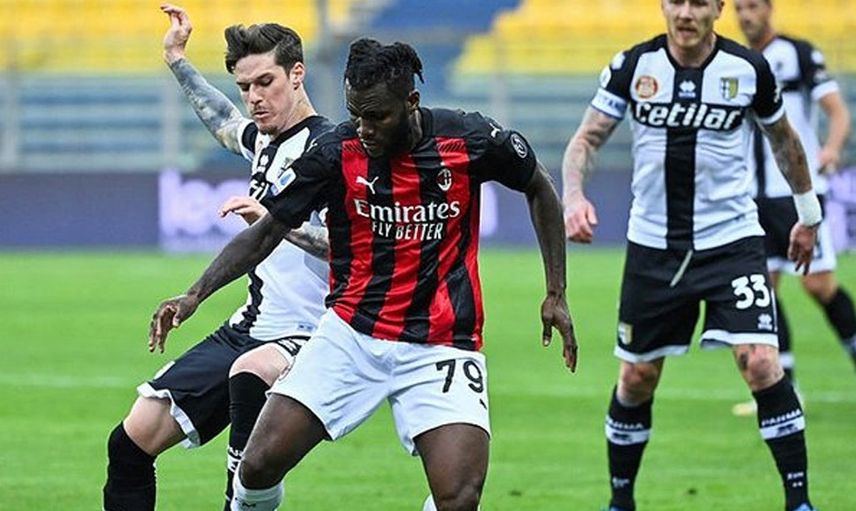 Galatasaray Transferde Dennis Man'i de Radara Aldı!
