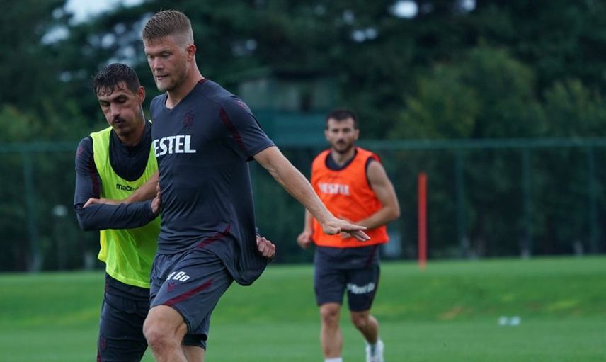 Trabzonspor'da Gözler Fenerbahçe Maçı Öncesi Andreas Cornelius'a Yöneldi!