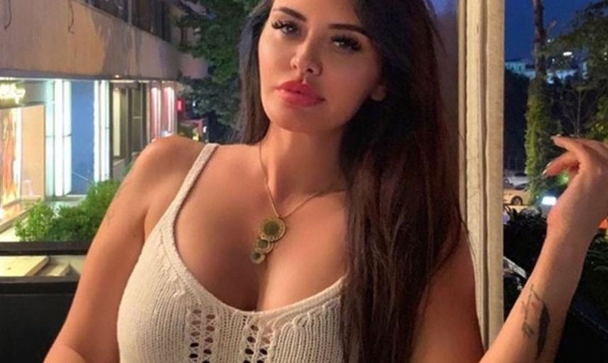 Ebru Polat yıllar sonra itiraf etti! Ünlü şarkıcının paylaşımını gören takipçileri deliye döndü