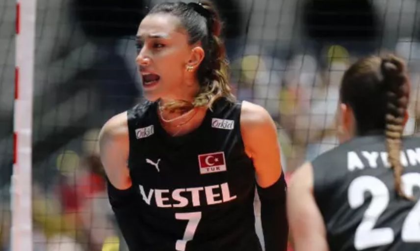 Milli voleybolcu Hande Baladın'ı yüzüne asit atmakla tehdit etmişti: Mahkemeden karar çıktı!