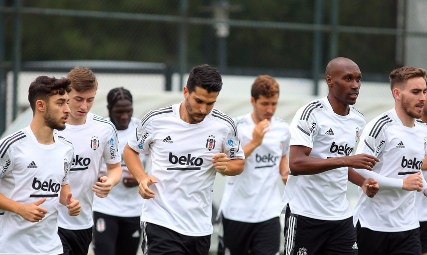 Beşiktaş'ta Ljajic, Lens ve Douglas İçin Çarpıcı Kararlar Alındı!
