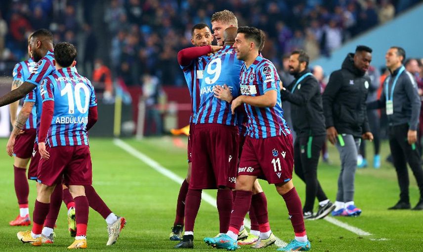 Ahmet Çakar Trabzonspor'un Şampiyonluk Mücadelesini Değerlendirdi!