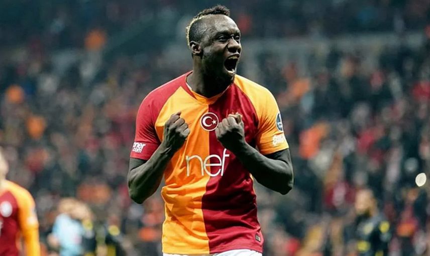 Kaç yaşındadır?
