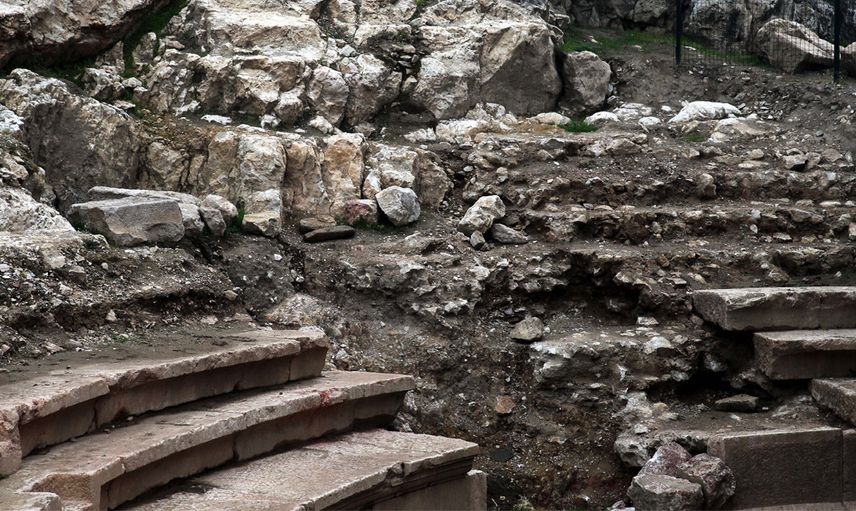 Tokat’taki tarihi kalede Jül Sezar'a ait izler bulundu! Zile’de Veni, vidi, vici sevinci