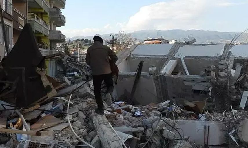 Bolu'da korkutan deprem! Sarsıntı İstanbul dahil olmak üzere çevre illerde de hissedildi