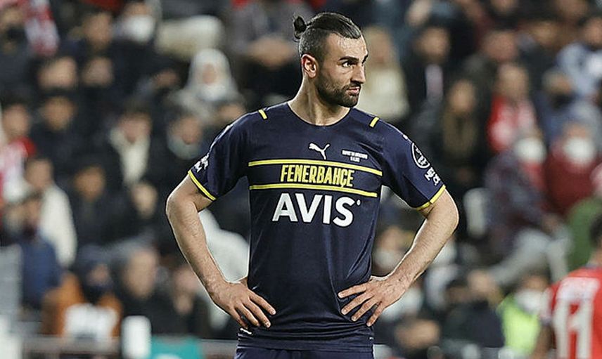 Fenerbahçe'de Serdar Dursun'un İstatistiği Dikkat Çekti!