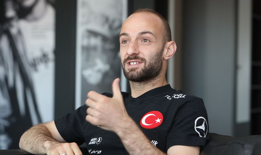 Beşiktaş Efecan Karaca'yı Transfer Etmek İstiyor!
