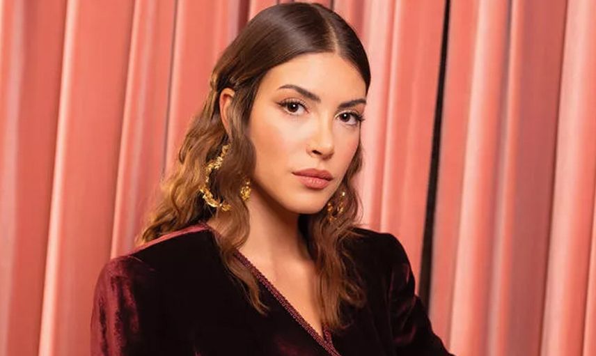 Deniz Baysal Kimdir?