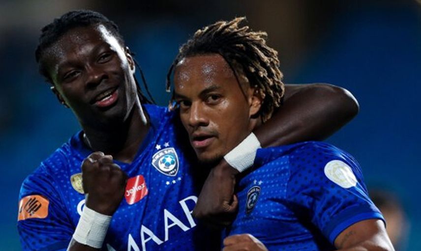Galatasaray'ın Transfer Gündeminde Olan Bafetimbi Gomis'den Dikkat Çeken Hareket!