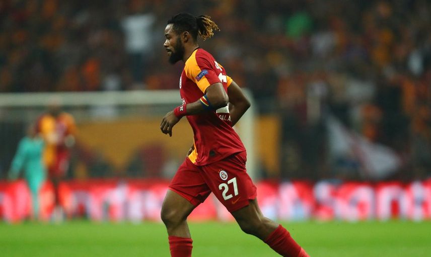 Galatasaray Yönetimi Christian Luyindama’yı Trabzonspor’a Önerdi!