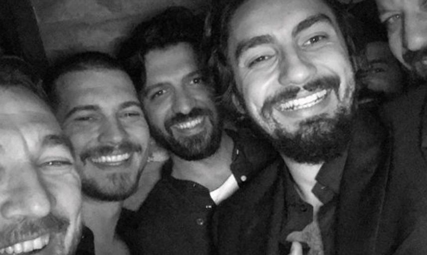 Serenay Sarıkya’nın Yeni Aşkı Umut Evirgen, Eski Sevgilisinin Yakın Arkadaşı Çıktı