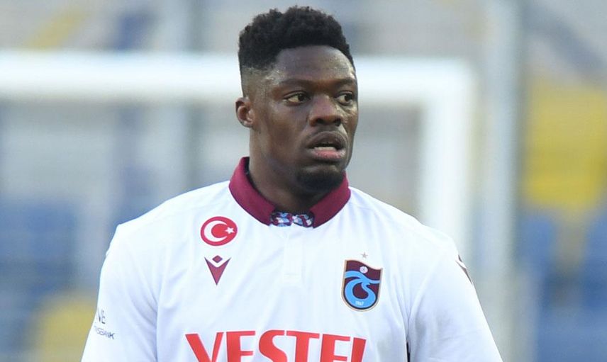 Trabzonsporlu Caleb Ekuban Genoa İle Sözleşme İmzaladı!