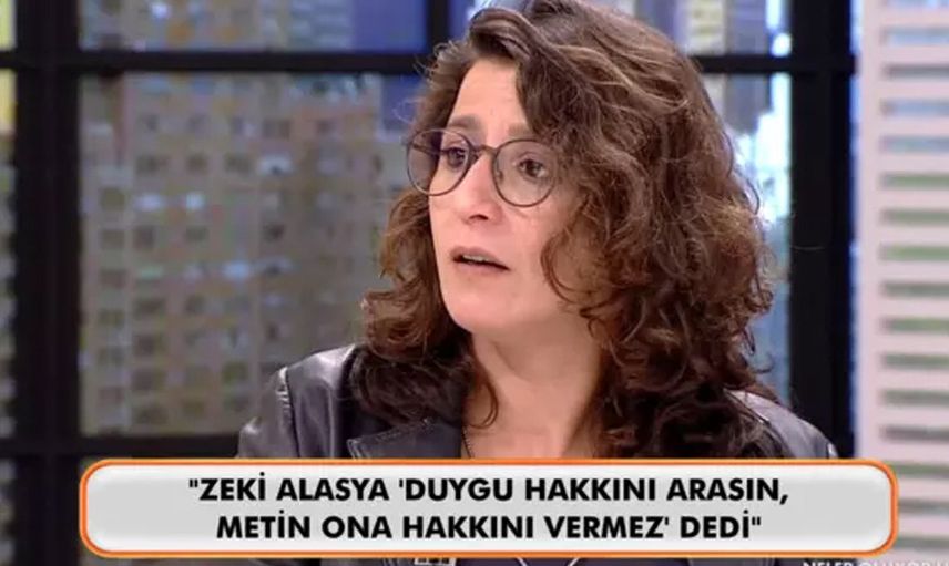 Metin Akpınar'ın kızı Hakan Ural'ın sunduğu Neler Oluyor Hayatta'ya katıldı! Kızından babasına zehir zemberek sözler