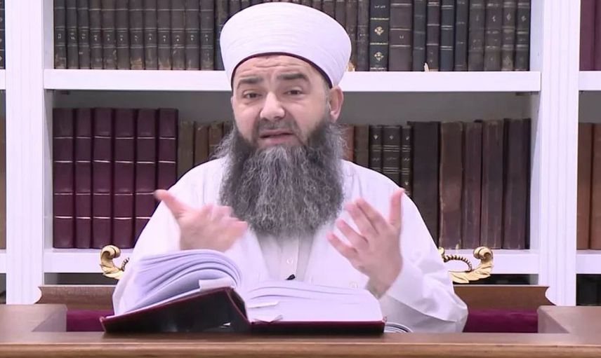 Cübbeli Ahmet’in hastalığı ne? Üzen haberi canlı yayında paylaştı