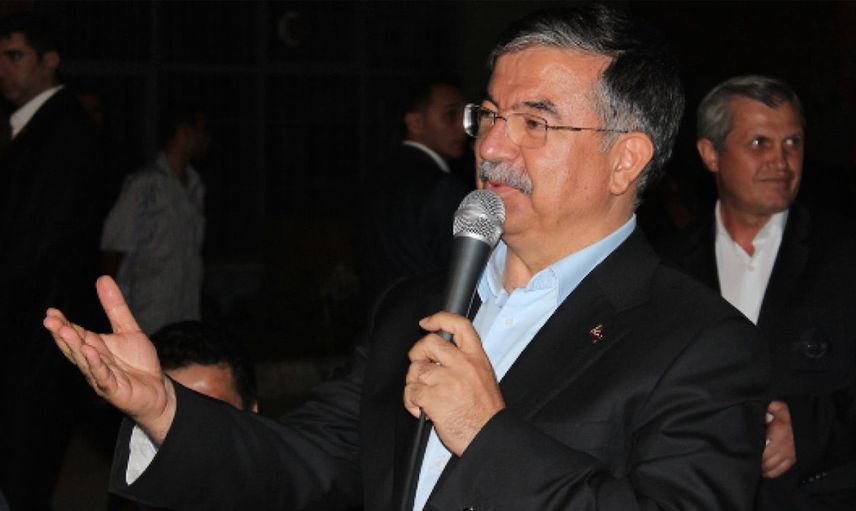 İsmet Yılmaz Kimdir?