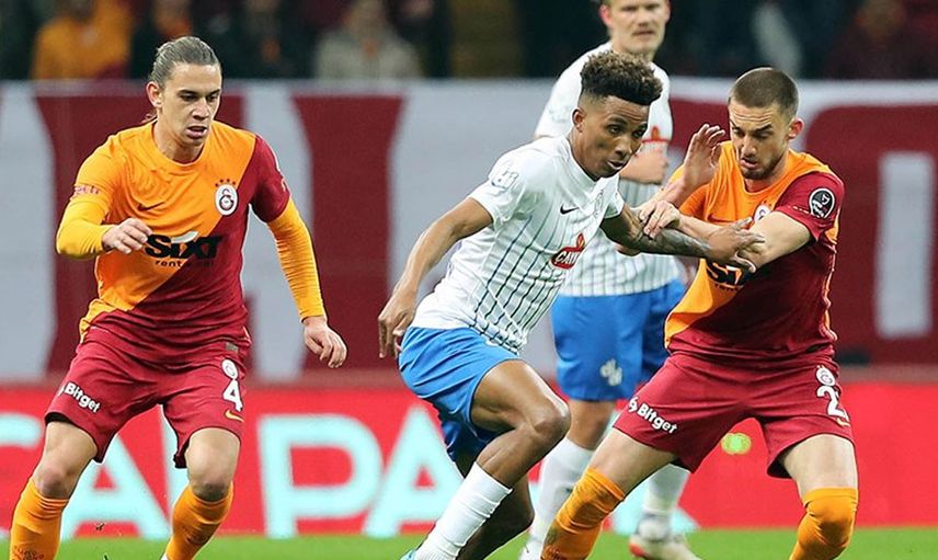Gedson Fernandes, Çaykur Rizespor'un Galatasaray ile oynadığı maçın ardından sarı kırmızılı takımın soyunma odasına gelmiş!