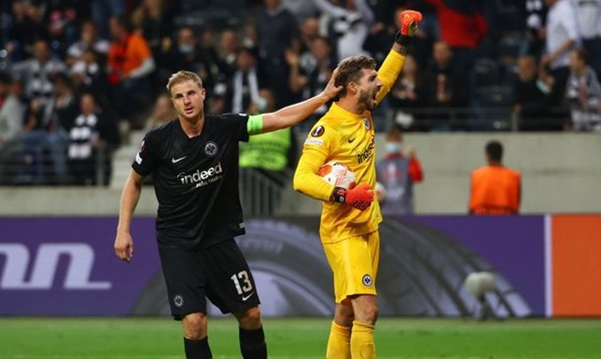 Eintracht Frankfurt- Fenerbahçe Maçında Penaltınının Tekrarlanmama Nedeni!