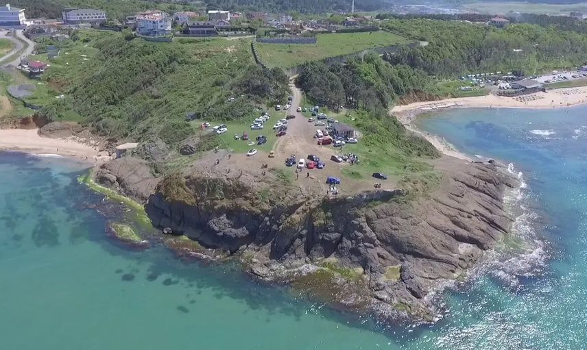 5. ELMAS BURNU PLAJI KAMP ALANI, RİVA