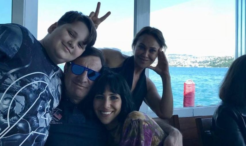 Kaya Çilingiroğlu Çocuklarıyla Olan Fotoğrafını Paylaştı