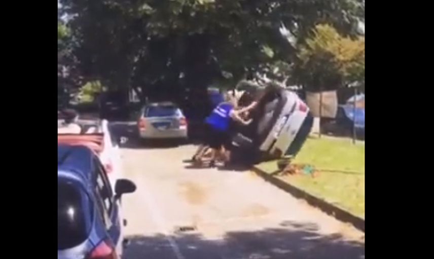 Sosyal medya bu haberle çalkalandı! Bu videoyu izledikten sonra aynı davranışı yapmaya korkacaksınız!