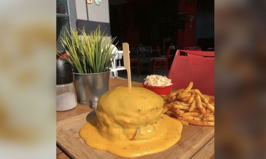 Yemekleri rahat bırakın artık! Karpuz yatağında ahtapot, kuru fasulyeli hamburger...