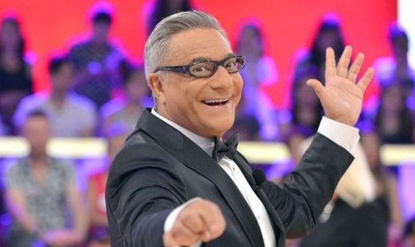 Mehmet Ali Erbil kimdir?