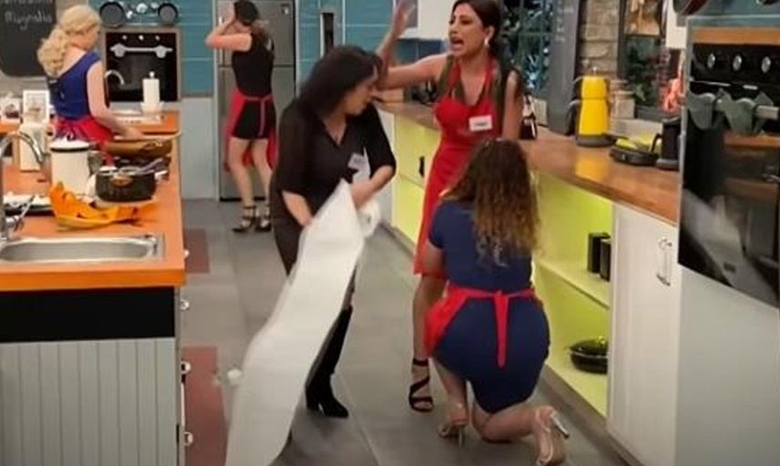 Gelinim Mutfakta Stüdyosu Bir Anda Karıştı: Kayınvalideler ve Gelinler Fenalık Geçirdi