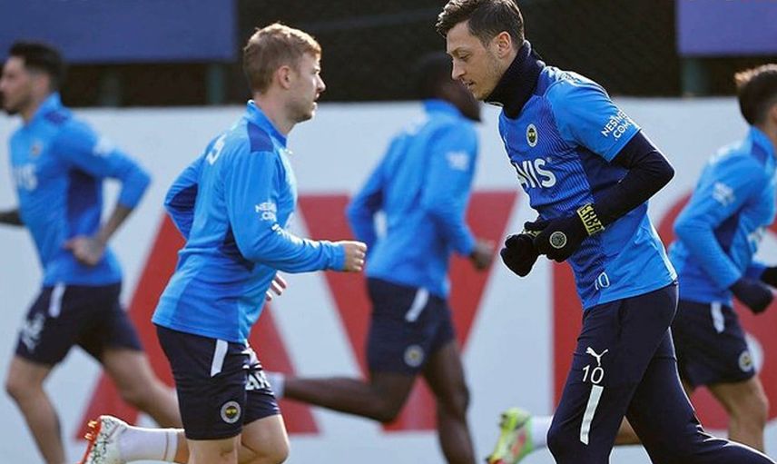 Fenerbahçe'de Vitor Pereira'nın Galatasaray Derbisi İçin Planı Belli Oluyor!