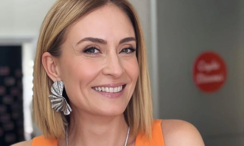 Ceyda Düvenci yeni aşkını ilk defa paylaştı: Seçim gecesini birlikte takip ettiler!