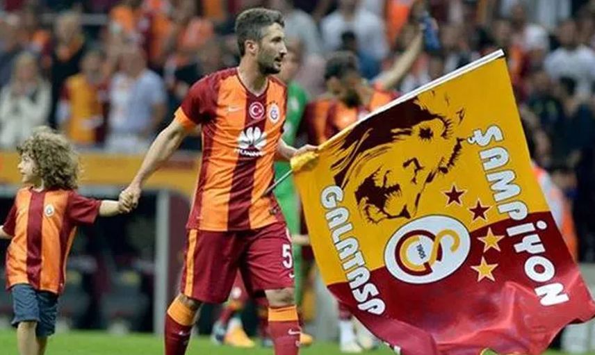 Sabri Sarıoğlu Galatasaray'a Geri Dönüyor!