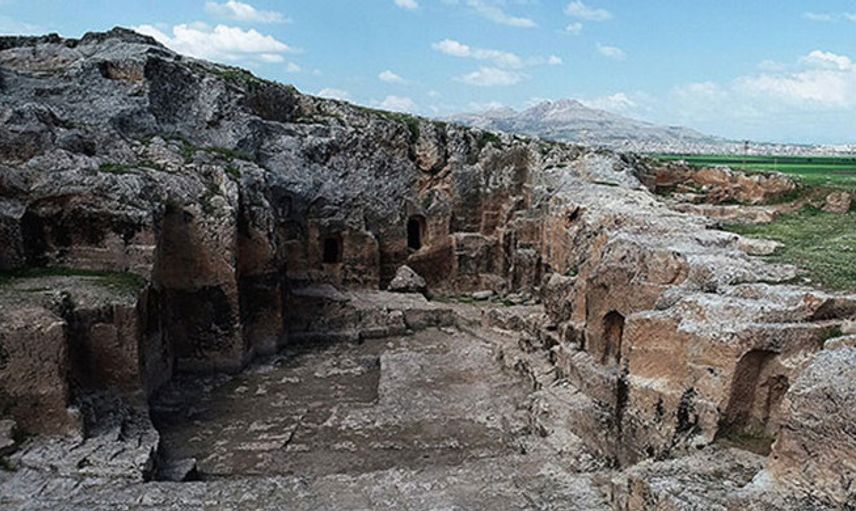 Diyarbakır’da Uygarlık Tarihine Işık Tutan Mağaralarda Kazı Başlıyor