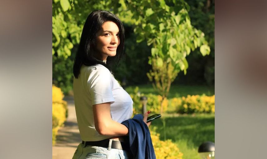 Aleyna Tilki’nin annesi Havva Öztel verdiği dekolteli pozlar ile gündem oldu