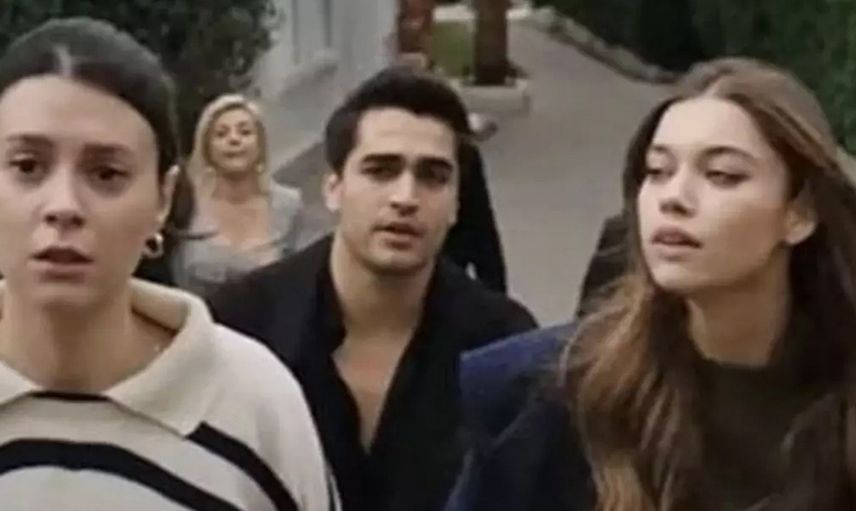 Yalı Çapkını'nın güzelleri Afra Saraçoğlu ve Buce Buse Kahraman'ın çılgın dansı: Ferit'in rüyası gerçek oldu!