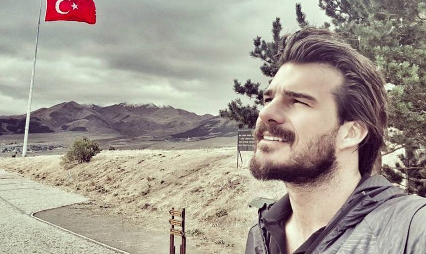 Eşi kim?