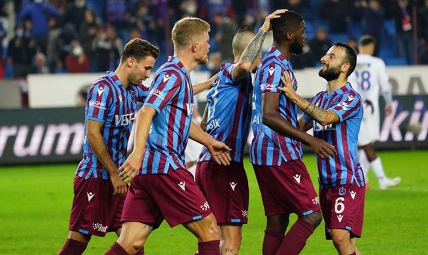 Trabzonspor Teknik Direktörü Abdullah Avcı Çaykur Rizespor Maçının Ardından Beşiktaş Hakkında Konuştu!