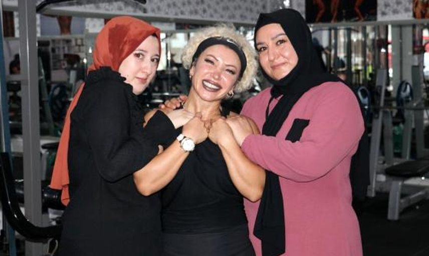 Kahramanmaraş'ta Annesinin Ağlamasına Dayanamayan 18 Yaşındaki Genç Kız İki Buçuk Ayda 20 Kilo Verdi