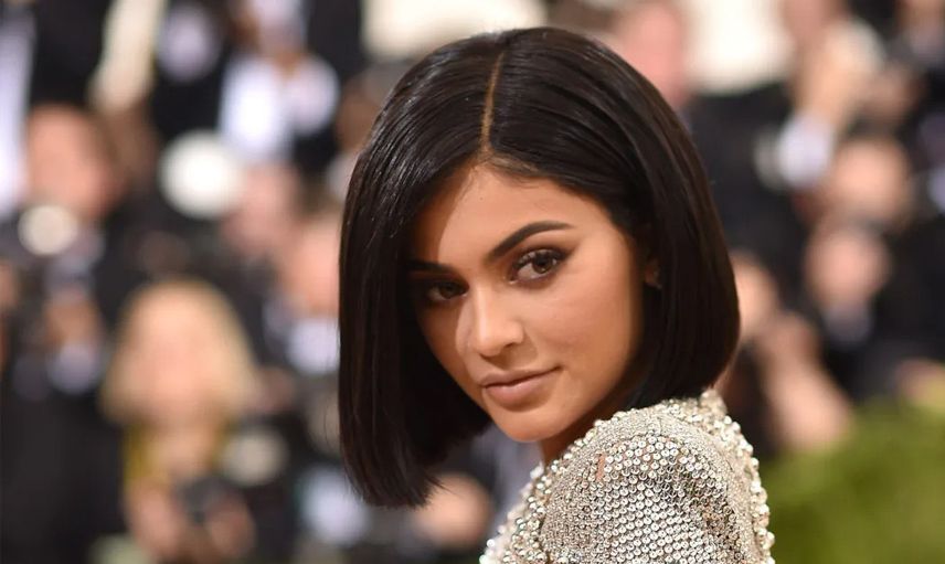 Kylie Jenner meme uçlarını serbest bırakın dedi ve paylaştı
