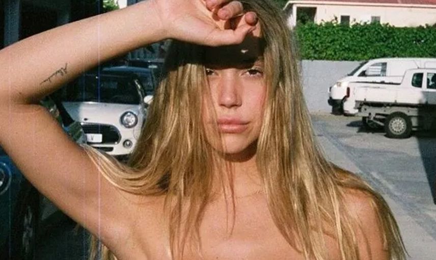 Erkek arkadaşının üreme organı ile dalga geçmişti şimdi kendi paylaştığı fotoğraf ile gündem oldu
