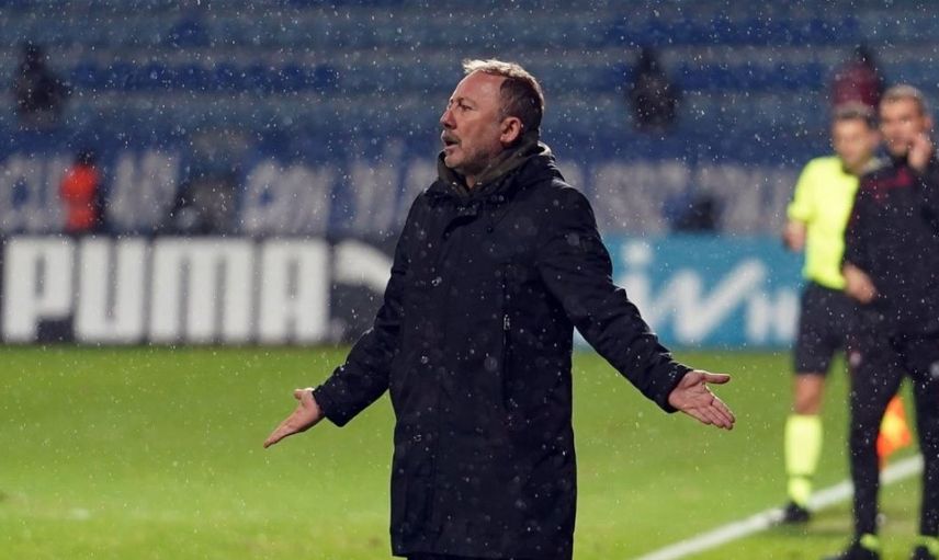 İstifanın Ardından Sergen Yalçın'ın Beşiktaş Karnesi Çok Konuşuluyor!